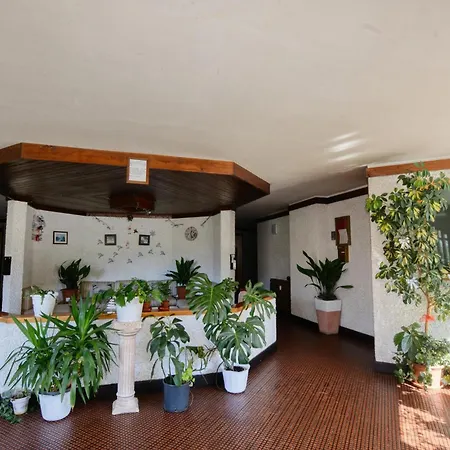 דירה Cozy In With Wifi ברויל-קרוויניה