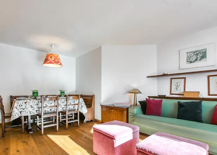 Cozy In With Wifi 아파트